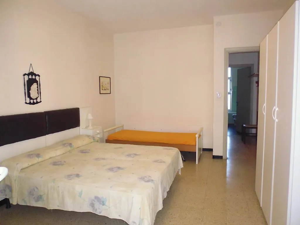Residence Centro Commerciale Τζεσόλο Λίντο